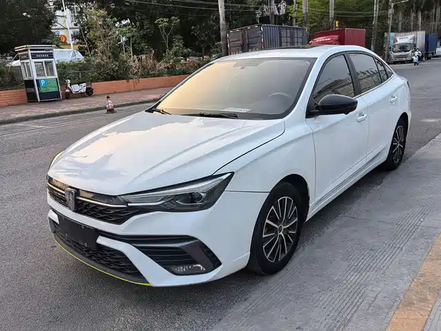 2021 Roewe i5