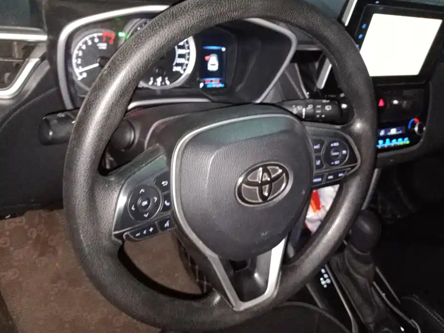 Toyota Frontlander — миниатюра 15