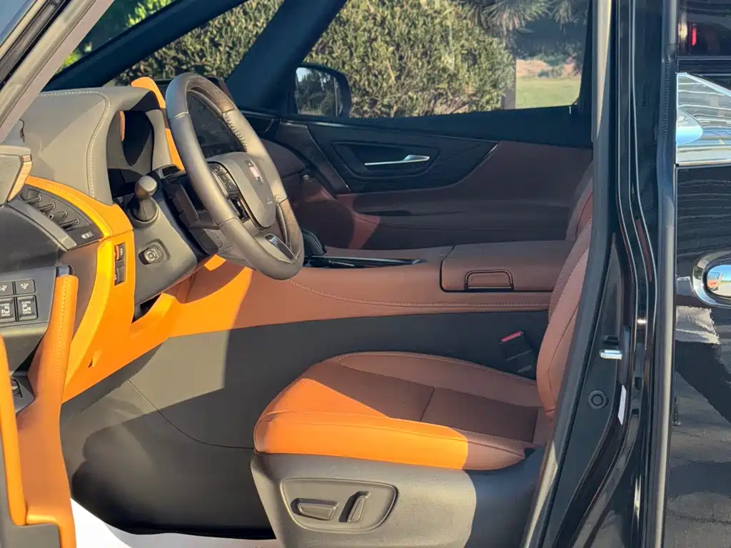 Toyota Vellfire — миниатюра 4