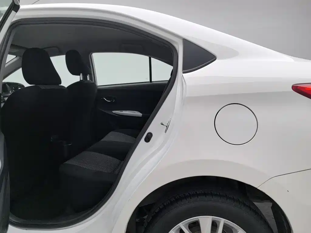 Toyota Vios — миниатюра 15