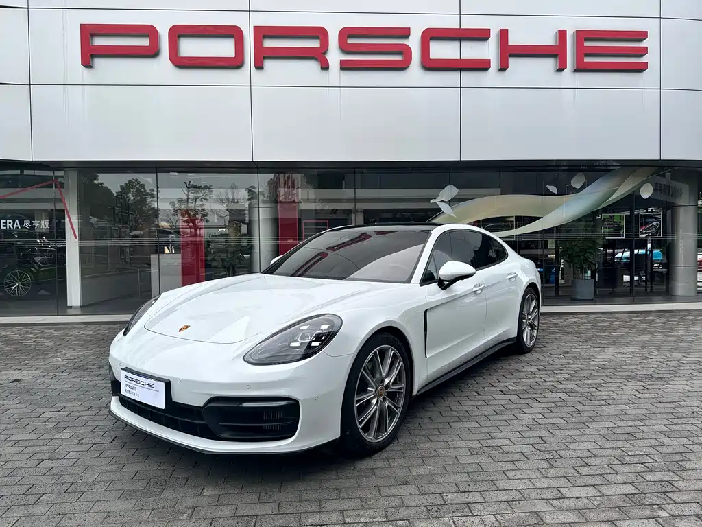 Купить Porsche Panamera