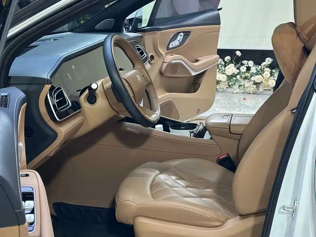 Roewe Feifan R7 — миниатюра 4