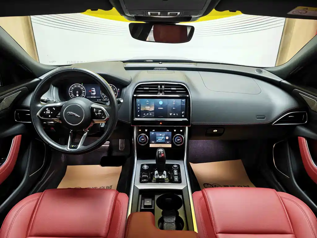 Jaguar XEL — миниатюра 6