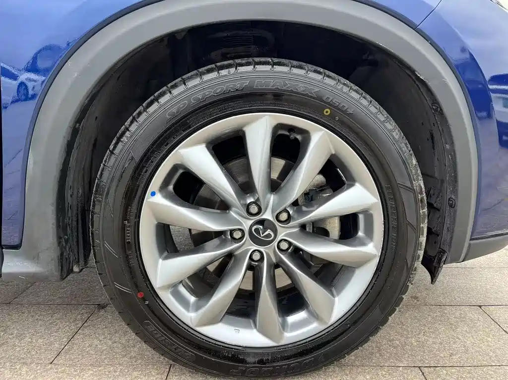 Infiniti QX50 2020 2.0T Fashion