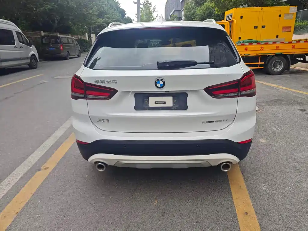 BMW X1 — миниатюра 7