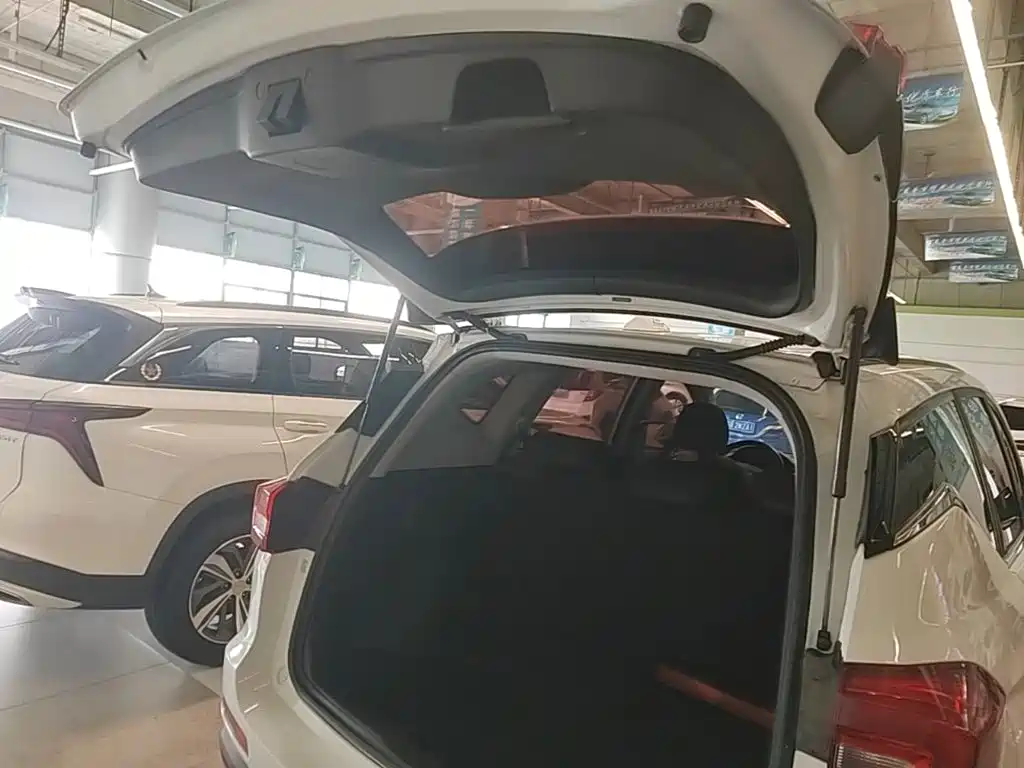 Haval M6 — миниатюра 19