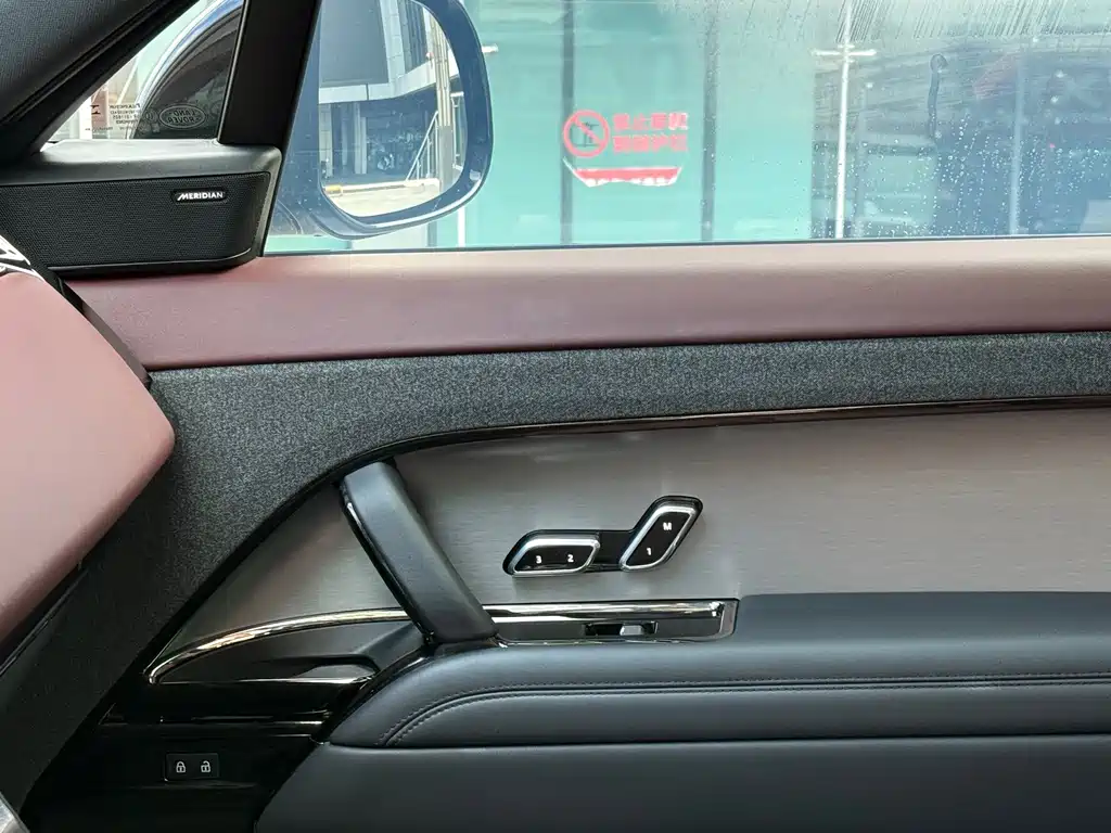 Land Rover Sport — миниатюра 18