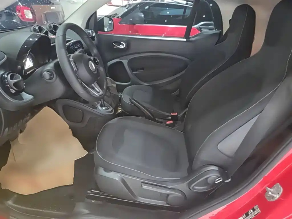 smart Smart Fortwo — миниатюра 17