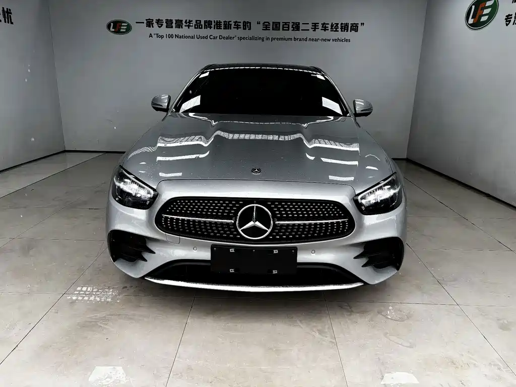 Mercedes-Benz E-Class — миниатюра 2