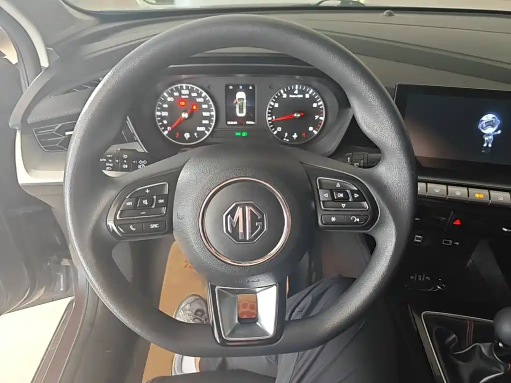 MG MG5 — миниатюра 11