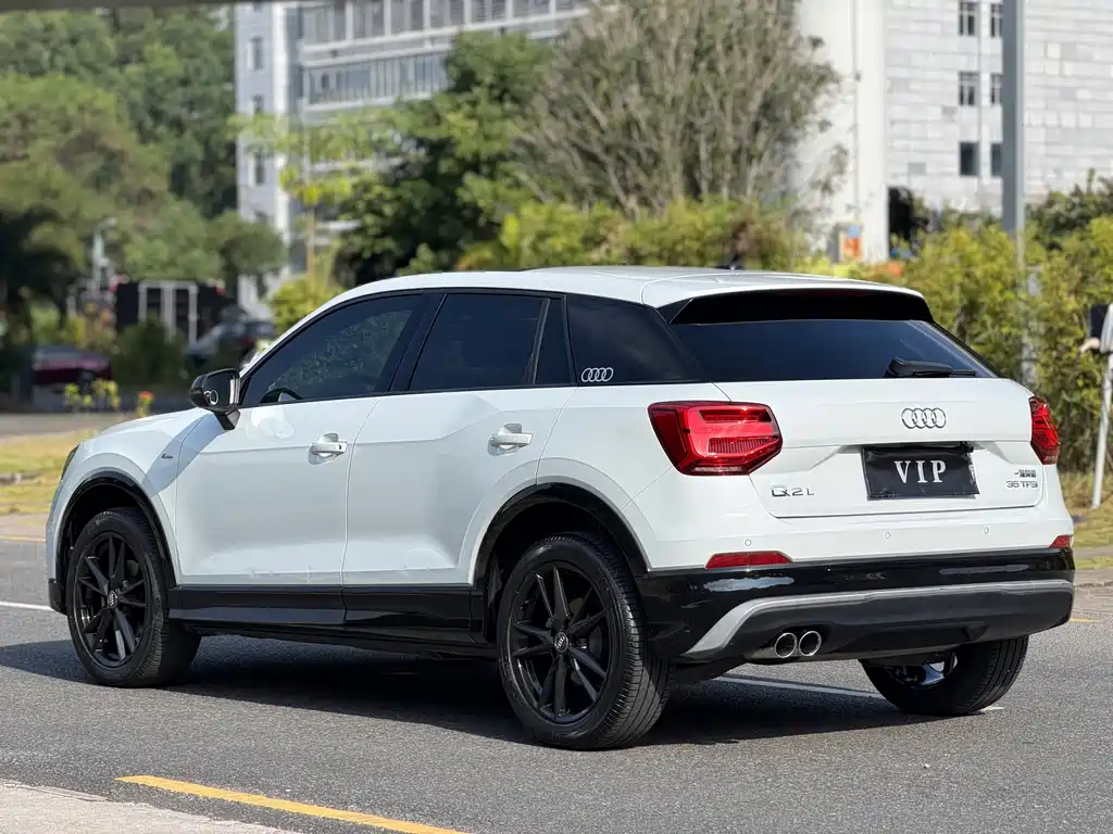 Audi Q2L — миниатюра 10