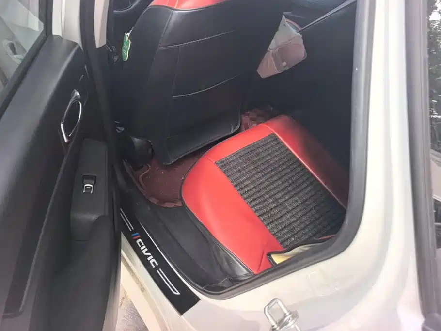 Honda Civic — миниатюра 11