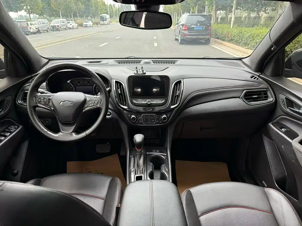 Chevrolet Equinox — миниатюра 5