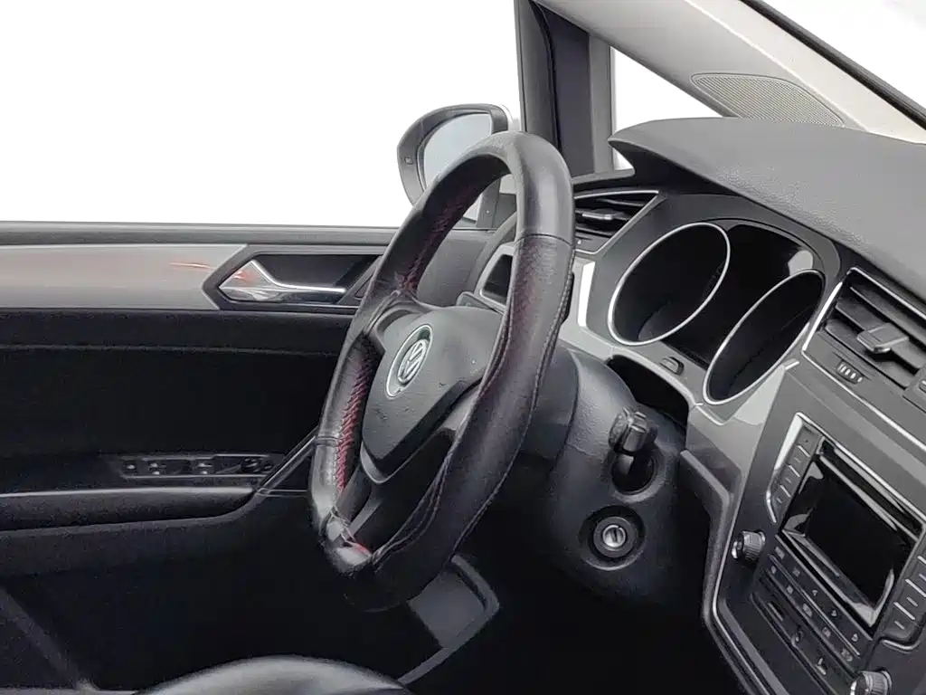Volkswagen Touran — миниатюра 22