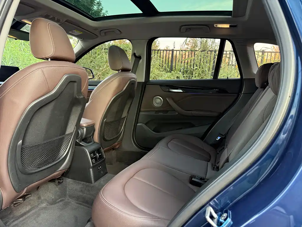 BMW X1 — миниатюра 10