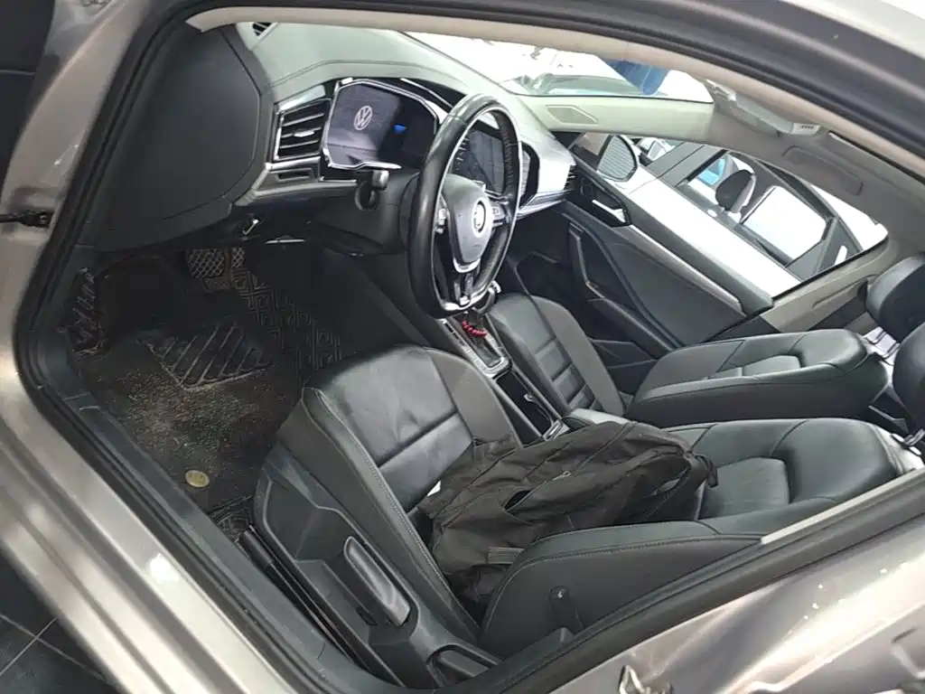 Volkswagen Sagitar — миниатюра 15