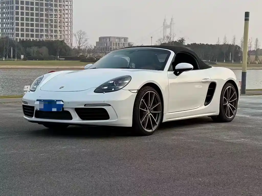 Porsche 718 2017