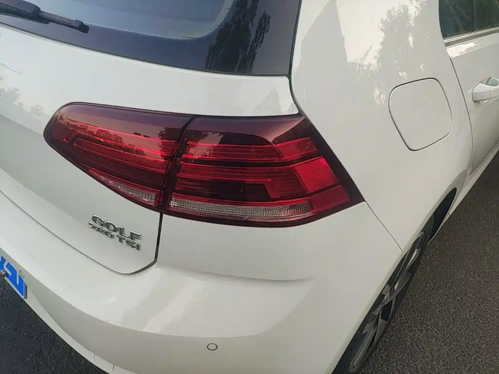 Volkswagen Golf — миниатюра 8