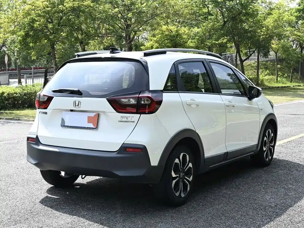 Honda Fit — миниатюра 7