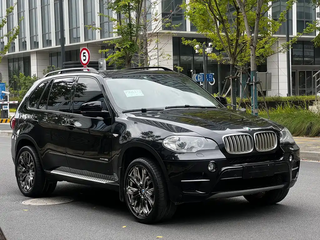 BMW X5 (Import) — миниатюра 3