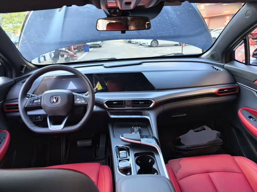 Changan UNI-T — миниатюра 10