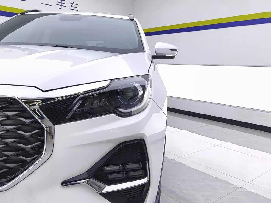 Jetour Jetour X70 1.5 л 2023 г. Белый, пробег 22500 км