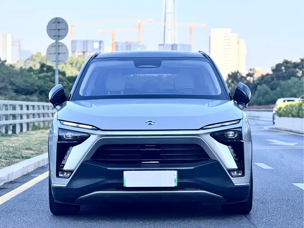 NIO NIO ES8