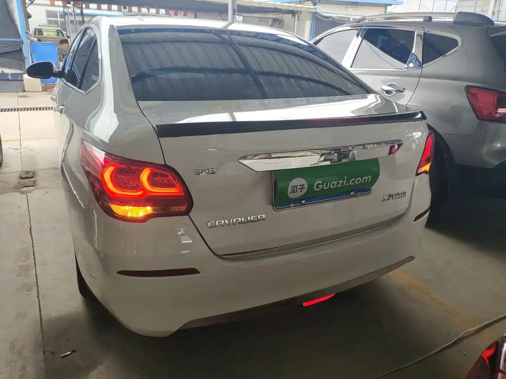 Chevrolet Cavalier — миниатюра 6