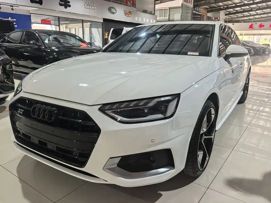 Купить Audi A4L