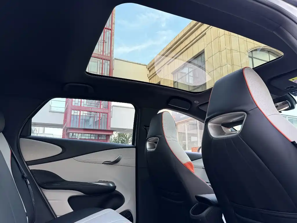 BYD Dolphin — миниатюра 10