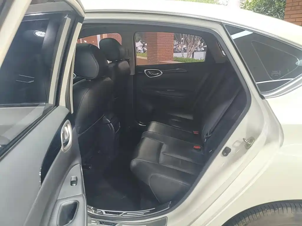Nissan Sylphy — миниатюра 11