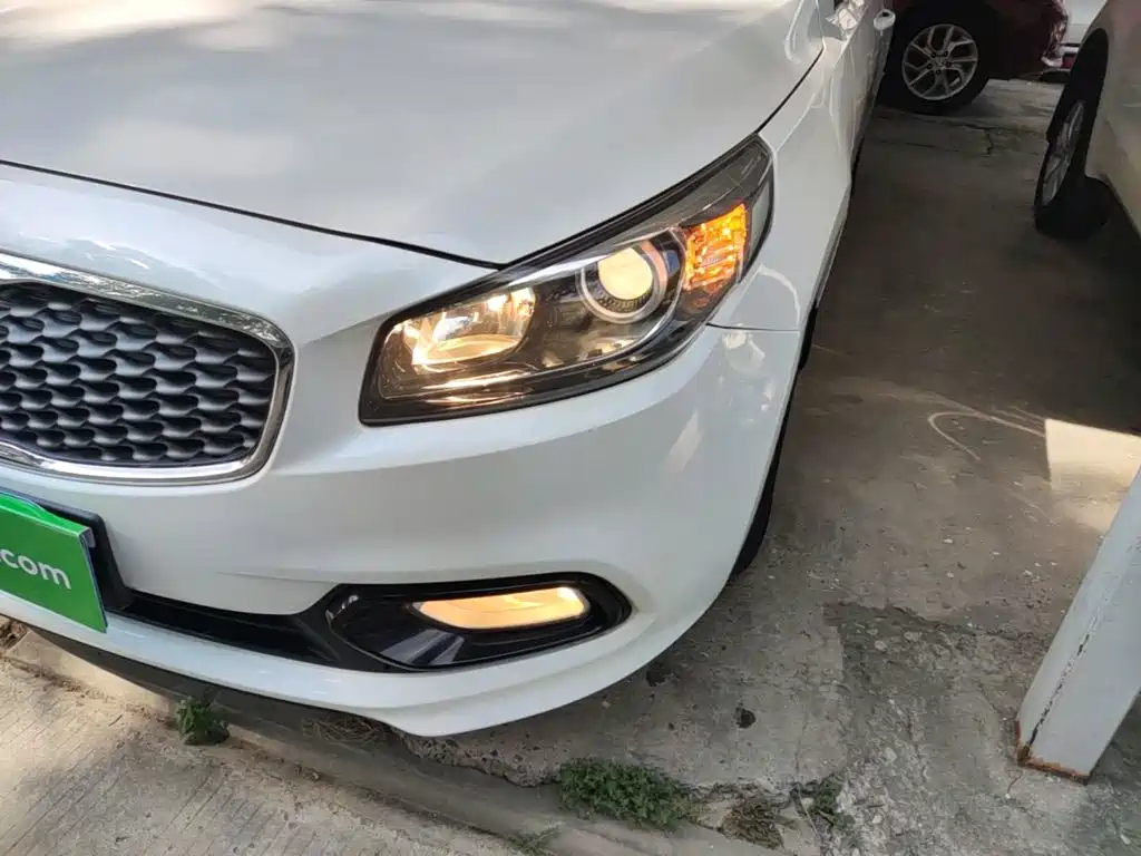 Kia K4 — миниатюра 24
