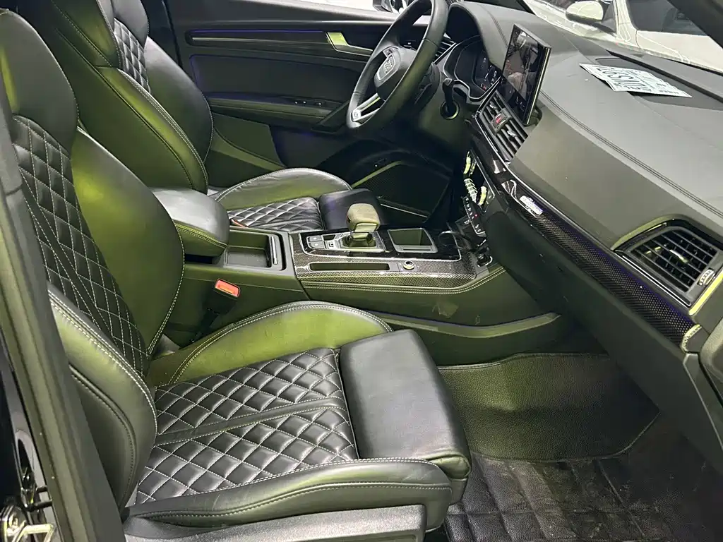 Audi Q5L Sportback — миниатюра 4
