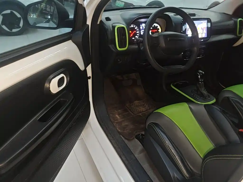Roewe Clever — миниатюра 16
