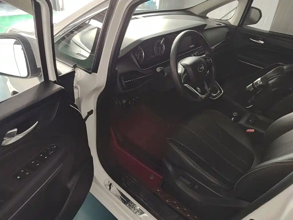 GAC Motor Trumpchi M6 — миниатюра 16