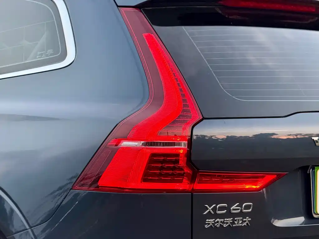 Volvo XC60 — миниатюра 9