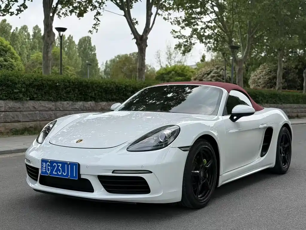 Porsche 718 2017
