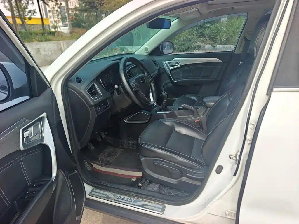 Geely Vision X6 — миниатюра 15