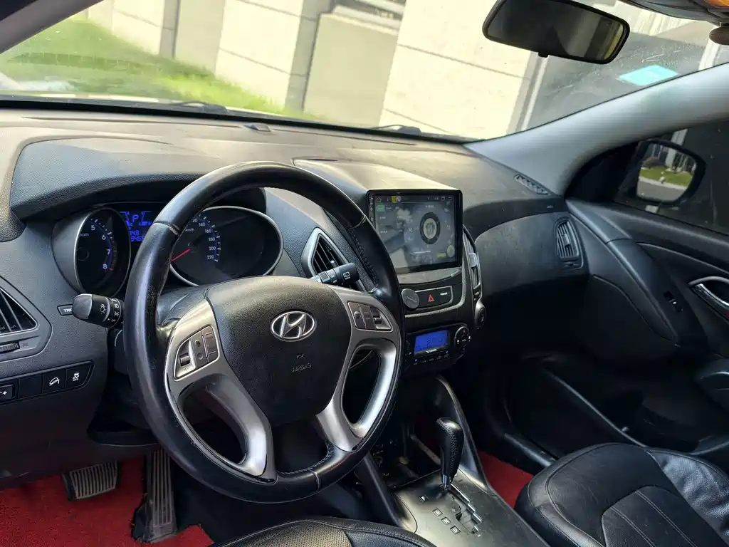 Hyundai ix35 — миниатюра 8