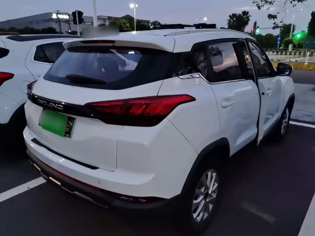 BAIC X3 — миниатюра 7