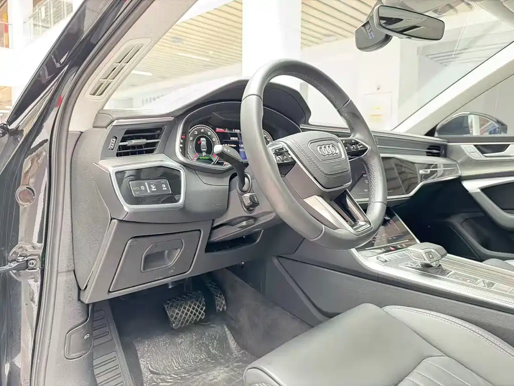 Audi A6L — миниатюра 11