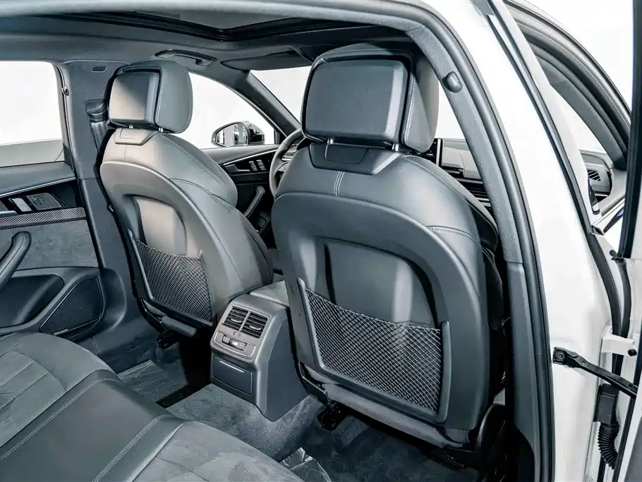 Audi A4L — миниатюра 21