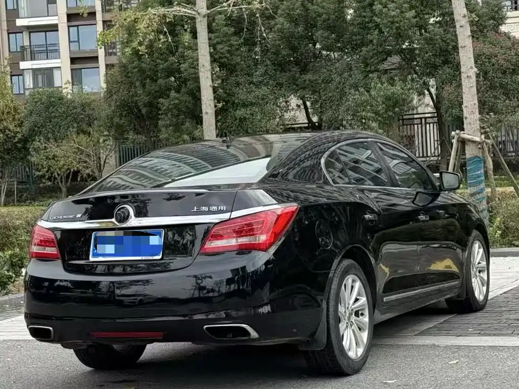 Buick LaCrosse 2014 2.0T SIDI Elite