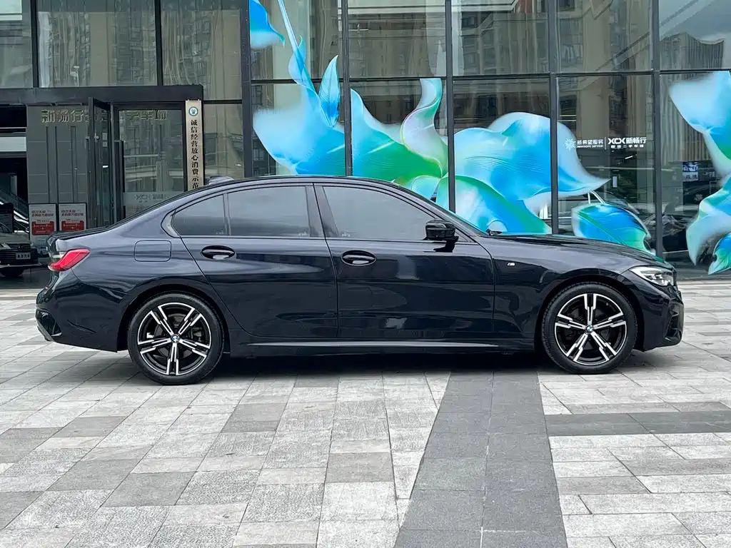 BMW 3 Series — миниатюра 4