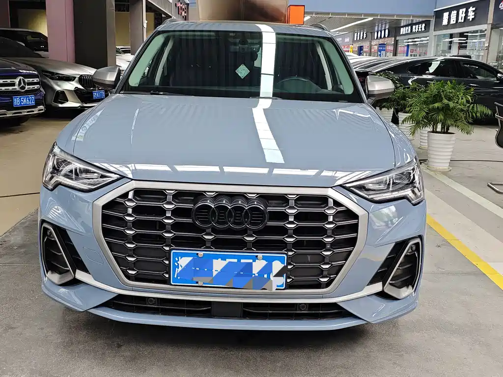 Audi Q3 2021