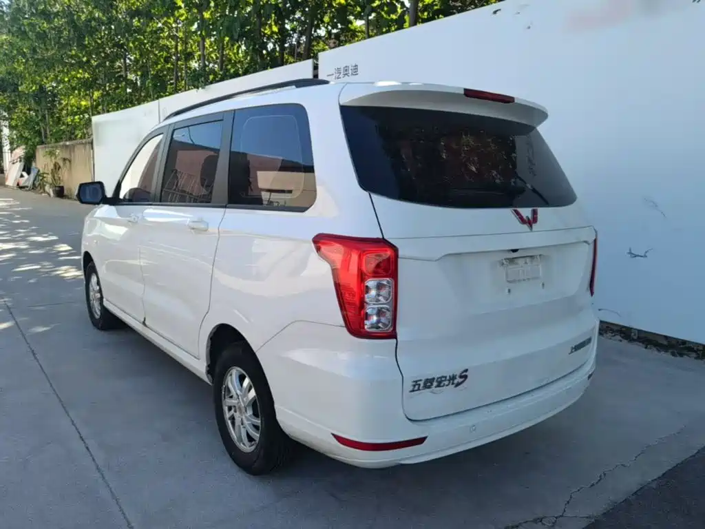 Wuling Hongguang — миниатюра 23