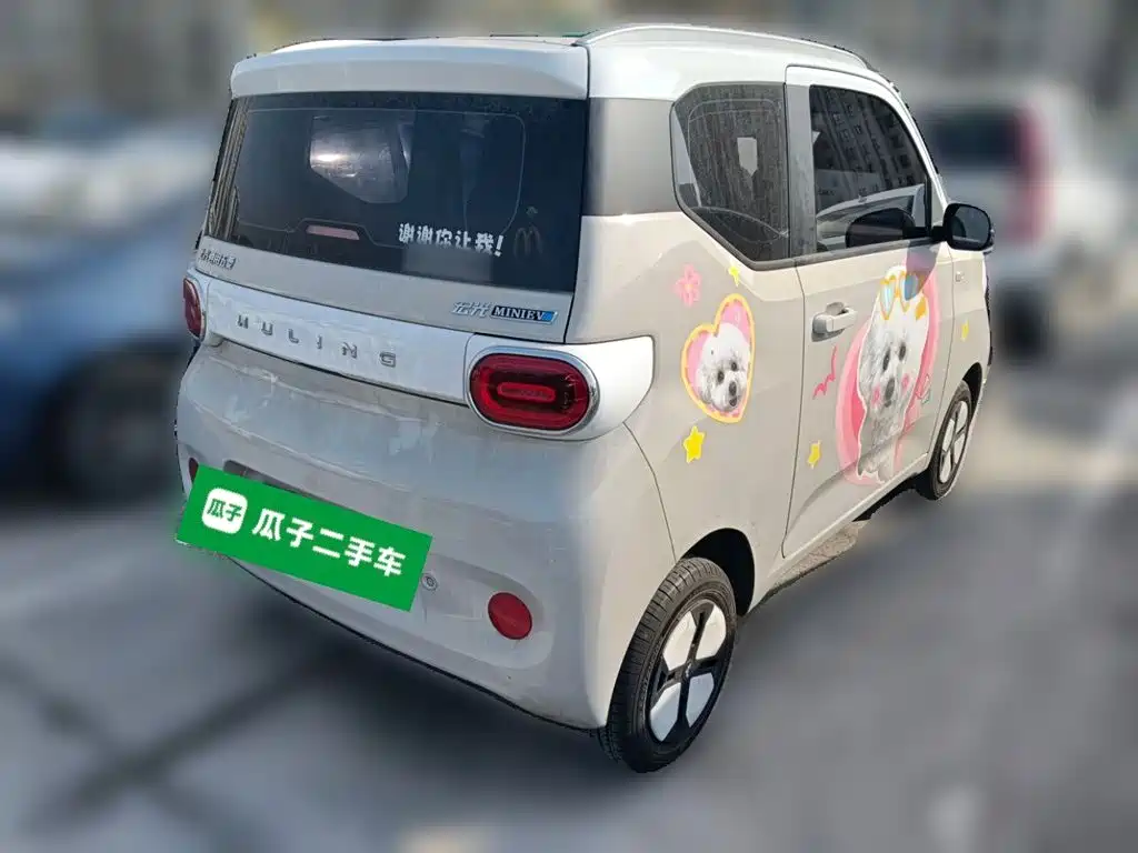 Wuling MINIEV — миниатюра 4