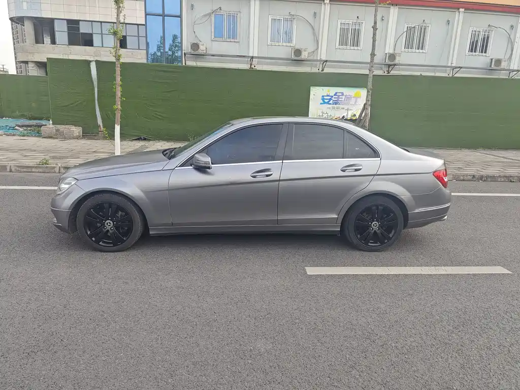 Mercedes-Benz C-Class C 2010 C 200 CGI