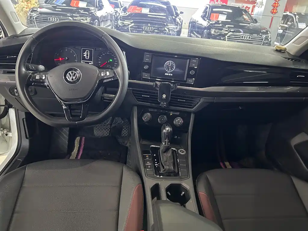 Volkswagen Bora — миниатюра 6