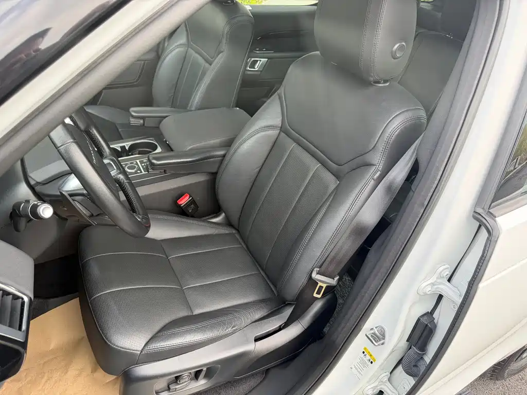 Land Rover Discovery — миниатюра 11